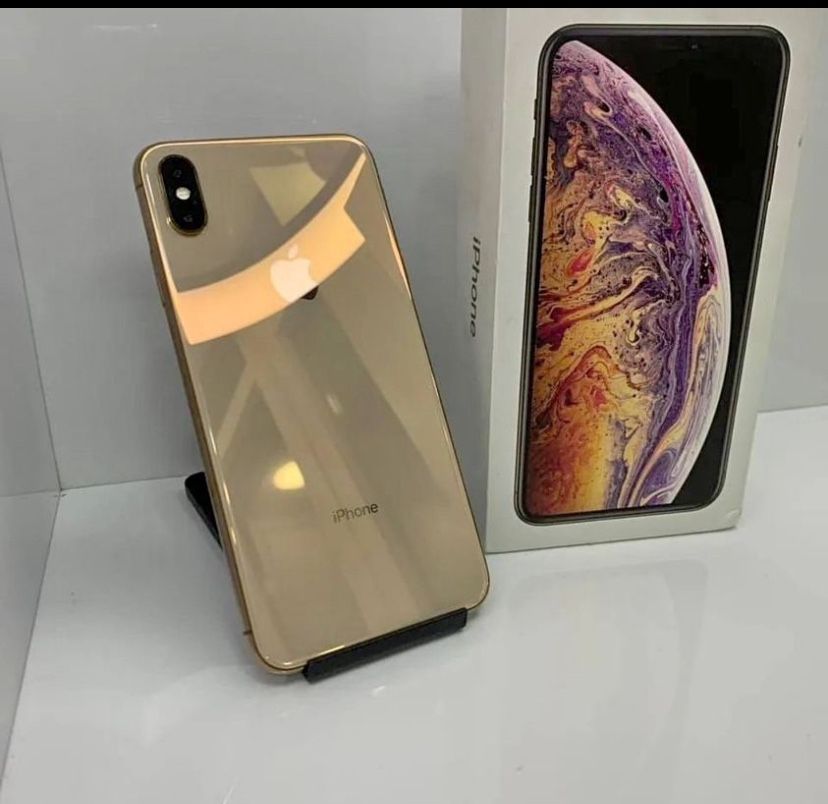 Apple iPhone Xs Max Unlocked 