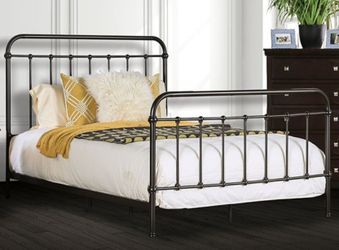 Brand New Dark Bronze Solid Metal California King Bed Frame 
