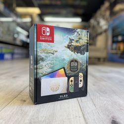 Nintendo Switch OLED Zelda Edition (Take It Home In Payment/ llévatelo a casa en pagos) 