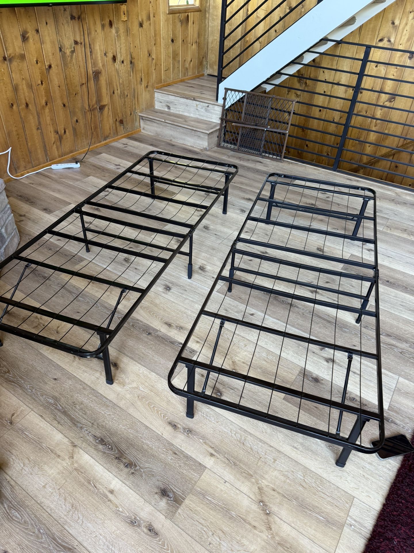 Full / Bed Frame