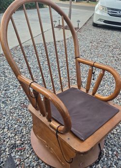 Rocking chair