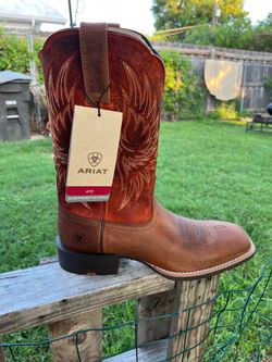 ARIAT BOOTS