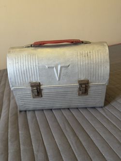 Vintage Thermos Lunch Pail