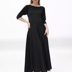 Barb Black Dress
