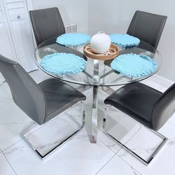 48" Round Glass Table and Chairs