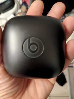 Beats Wireless Earbuds Charging Case