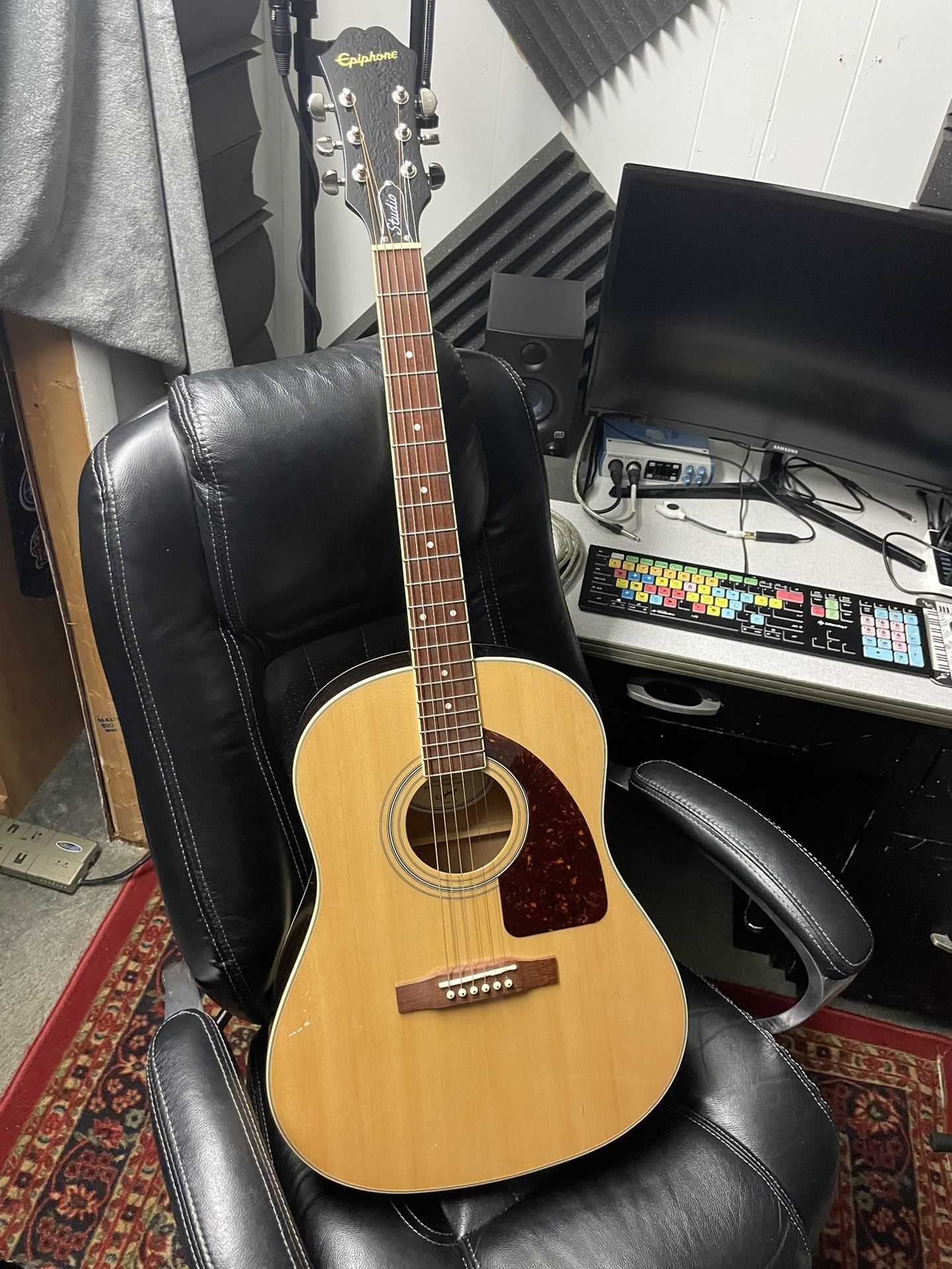 Epiphone J-45 Studio Acoustic Guitar