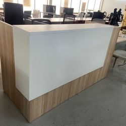 Reception Desk Shell Honeymaple/ White 6’