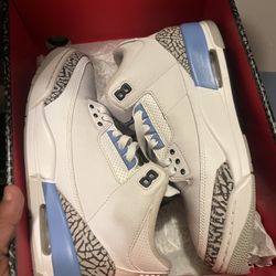 Jordan 3 UNC