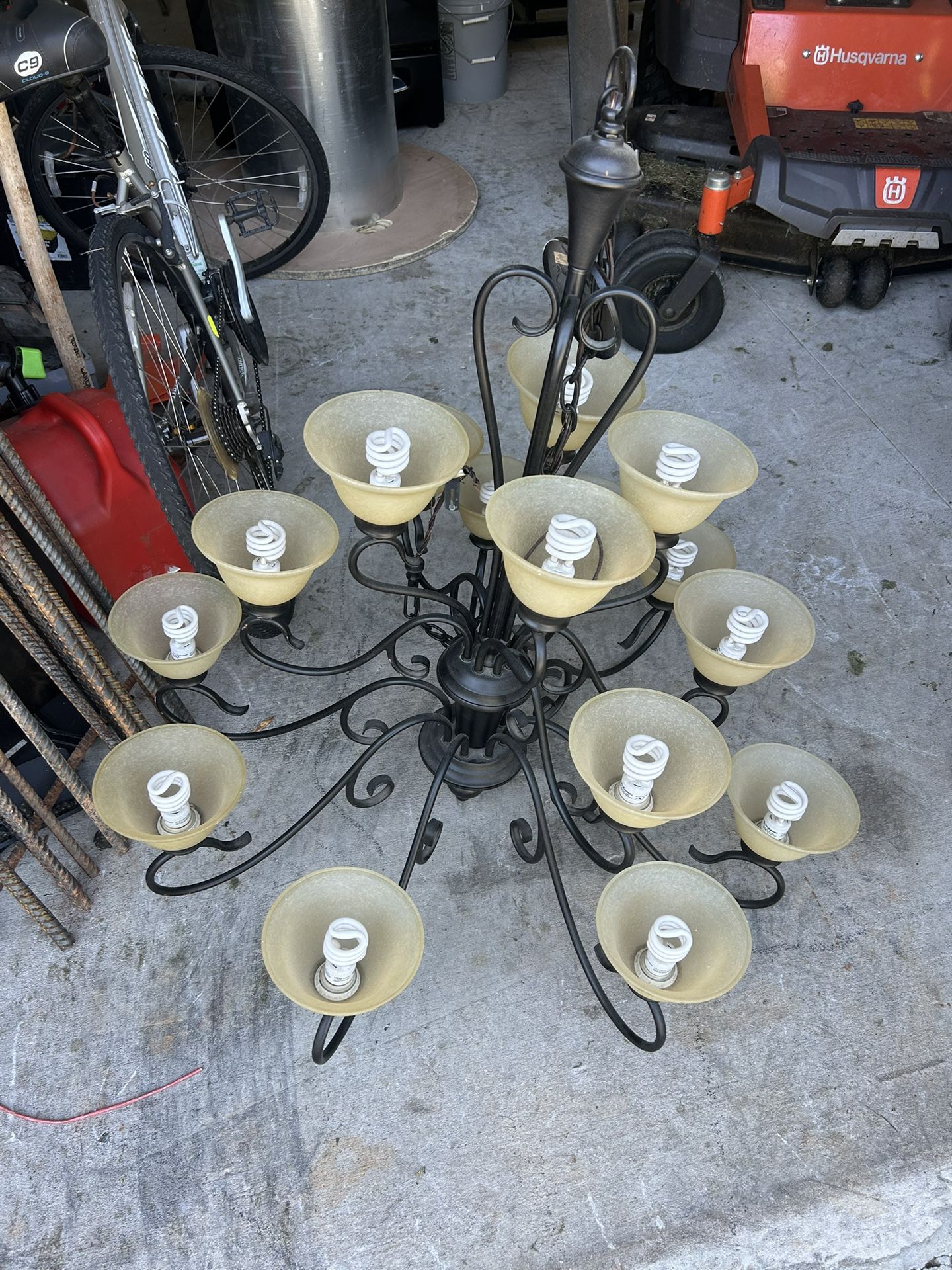 Large Black Chandelier With Lights / Read Below ⬇️