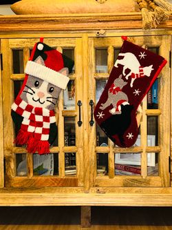 Set of 2 Hooked Wool Christmas Stockings - Cat Theme
