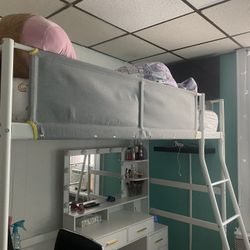 Twin size Loft Bed with Desk