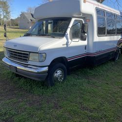 1995 Ford E-350