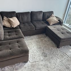 4 Seats sofa With Ottoman 