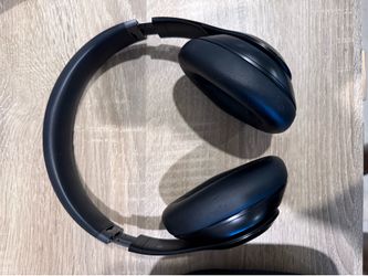 Beats Studio Pro