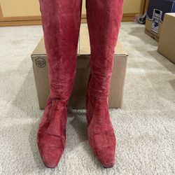 Women Boots Size 5 