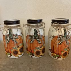 8 Large Mason Jars for Sale in Oakley, CA - OfferUp