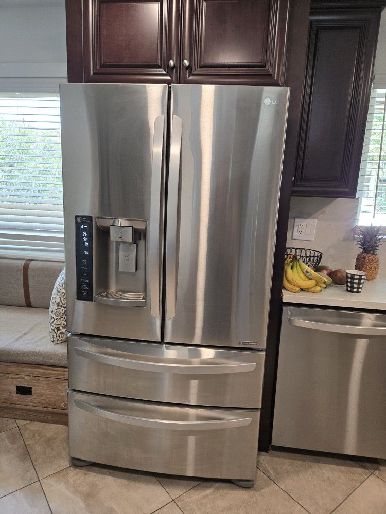 LG Stainless Stell Refrigerator 