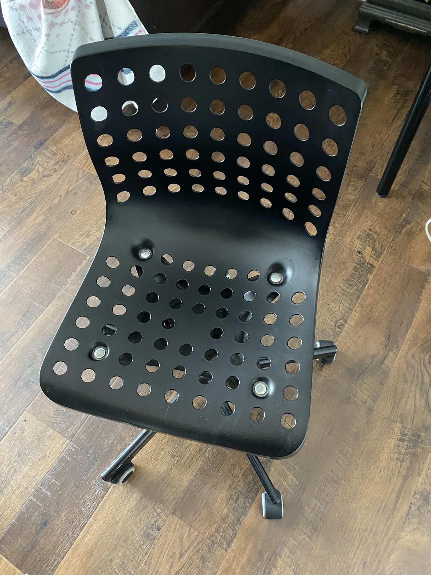 Ikea rolling chair