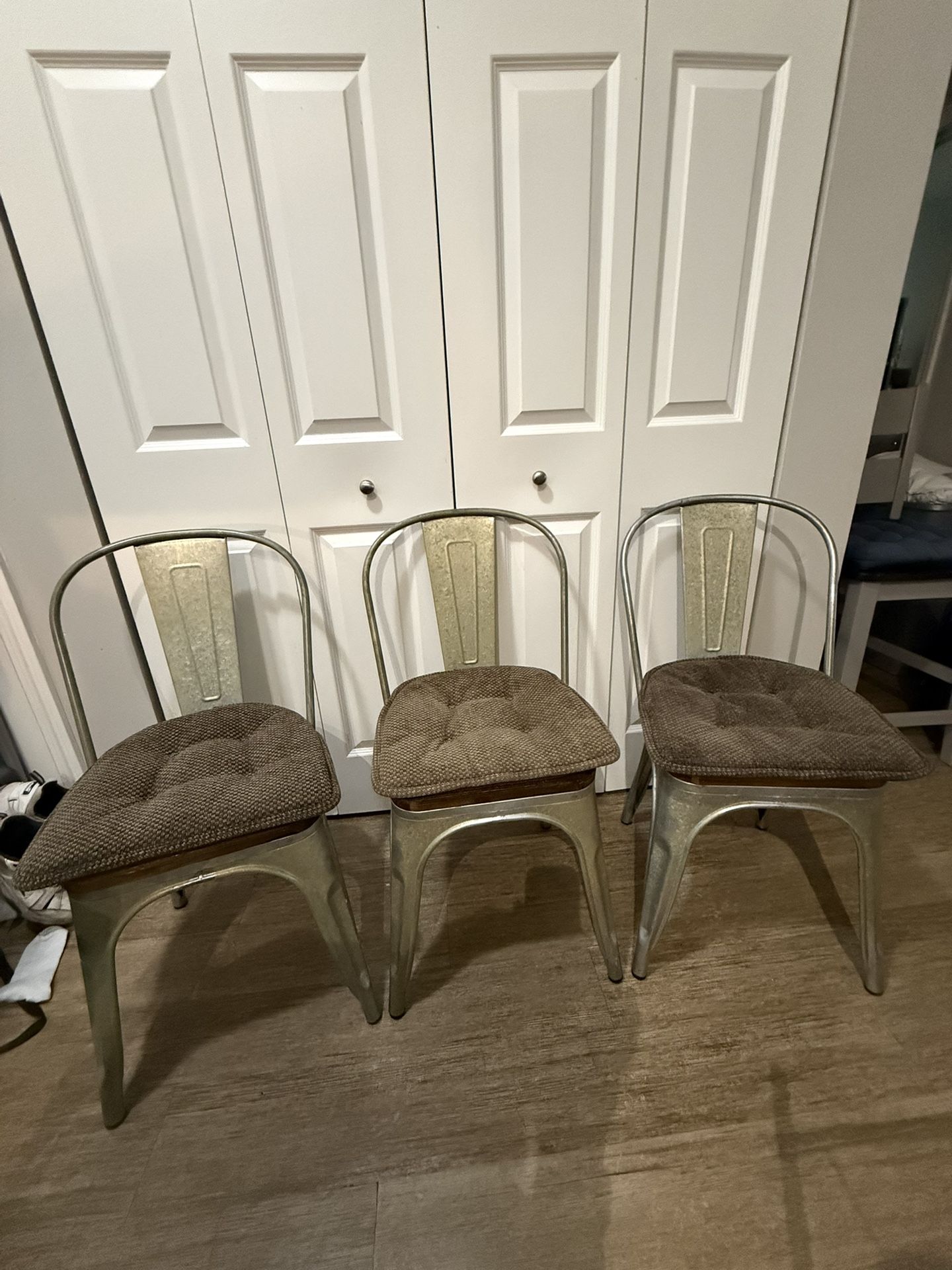 CHAIRS