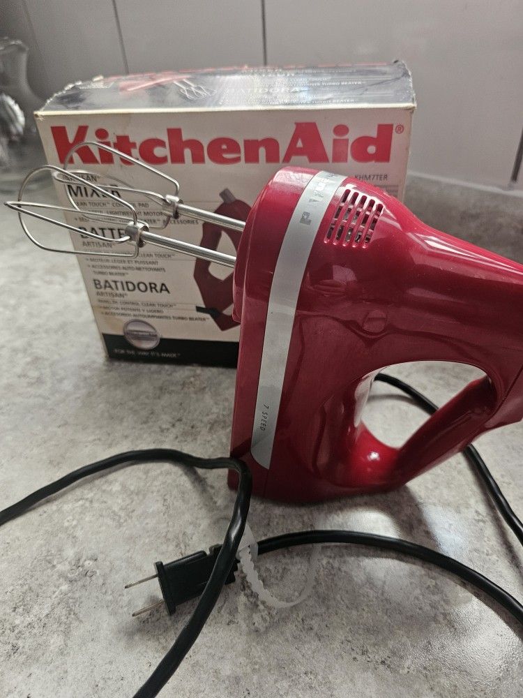 KichenAid Handheld Mixer