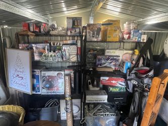 STORAGE/YARD SALE (FCFS , READ DESCRIPTION)