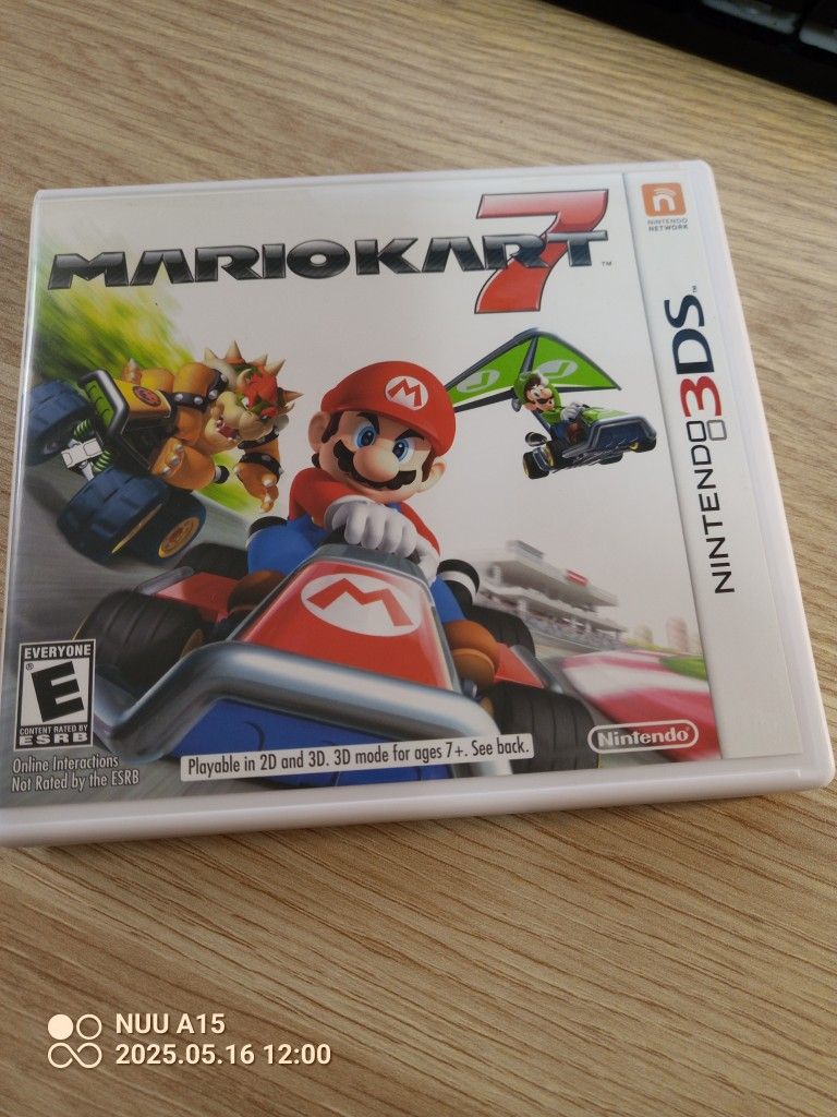 Like New Mariokart 7 Nintendo 3DS, Everything Included