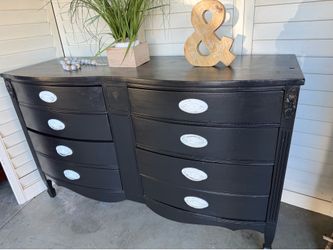 Dreeser 6 drawers $66
