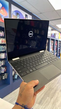 Dell laptop 16ram 512gb 2-1 touch screen