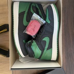 Jordan 1 Retro High Pine Green 