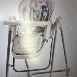 BRAND NEW High Chair White And Pink