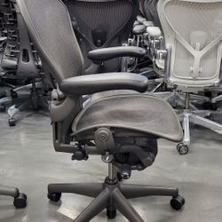 Office Chair Warehouse Sale: Save 30-90% on New & Used!