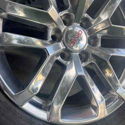 4 GMC SIERRA 20” RIMS&tires $1550