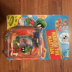Marvin The Martian Figurine