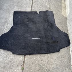 Nissan Sentra 13-25 cargo trunk floor mat