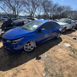 2017 Chevy Cruze - Parts Only #NF7
