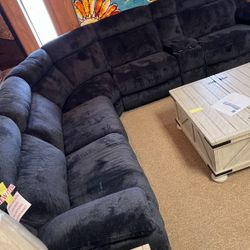 Theater Power Reclining Sectional!