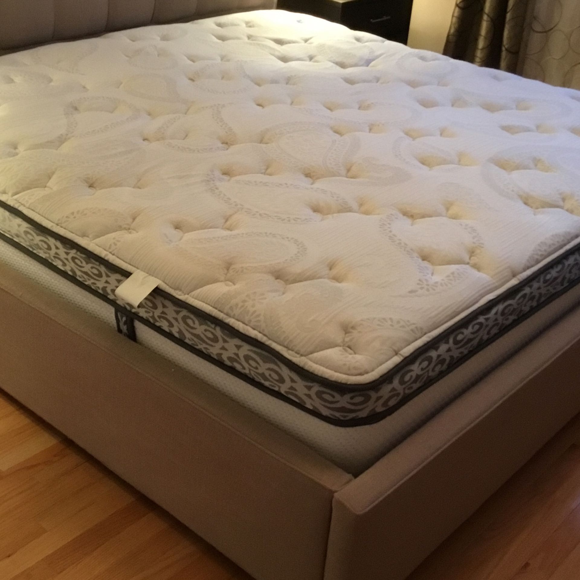 King Mattress Laura Ashley Heritage Linley Luxury Euro Pillowtop