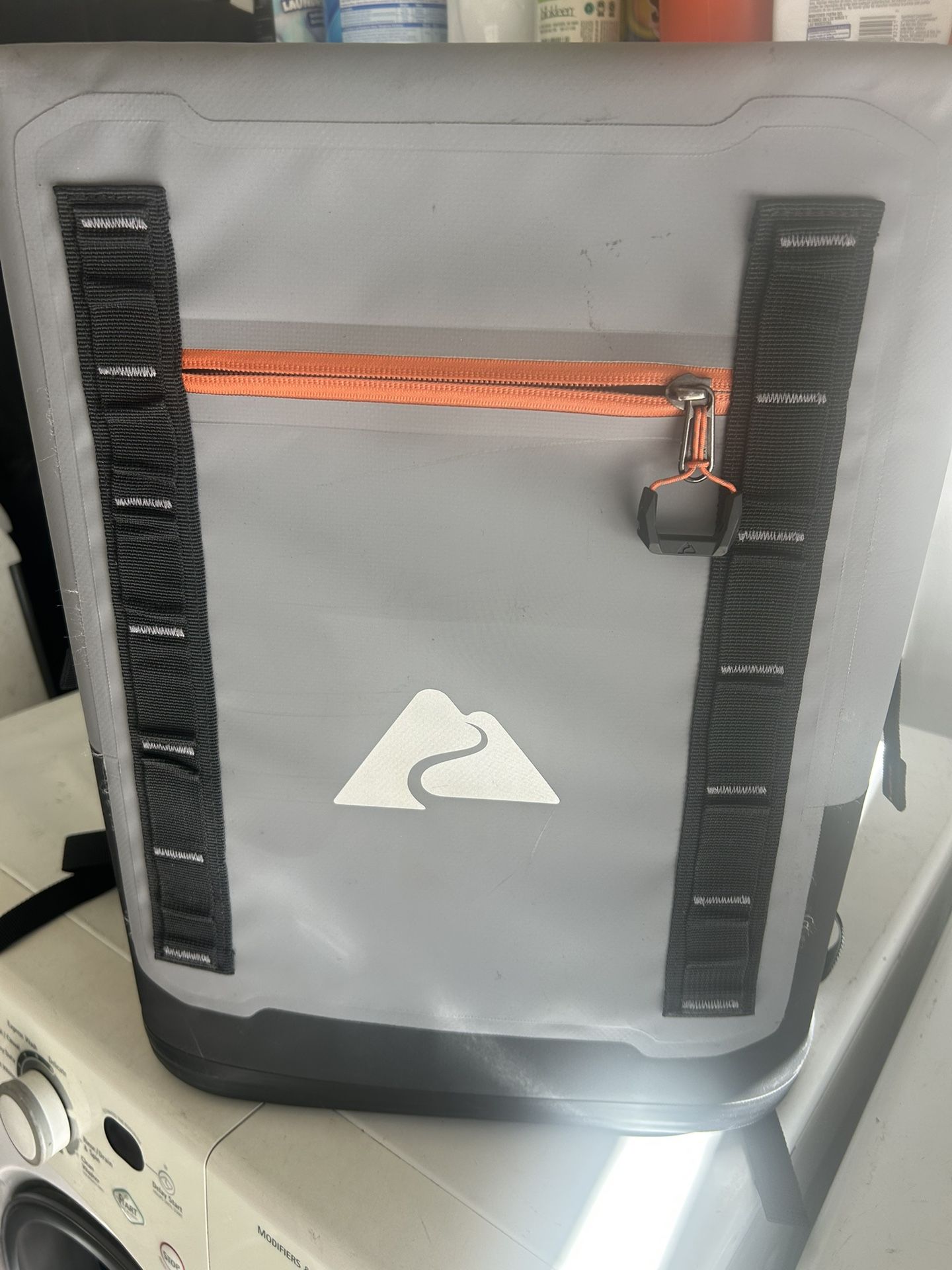 Backpack Cooler Holds 20 Cans 