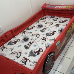 Twin Car Bed 