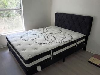 Gently used queen bed