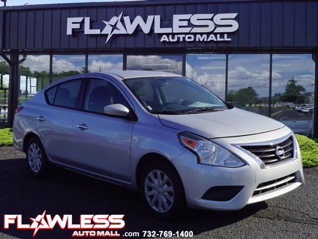 2018 Nissan Versa