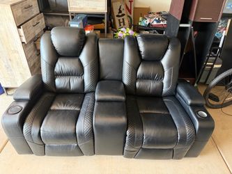 Dual Power Recliner