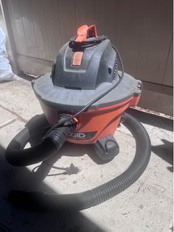 RIDGID Wet/Dry Shop Vacuum with Hose