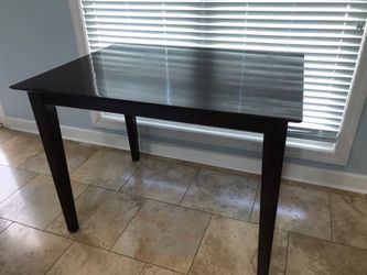 Counter height table $25