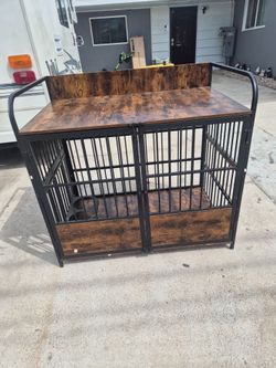 Dog  kennel