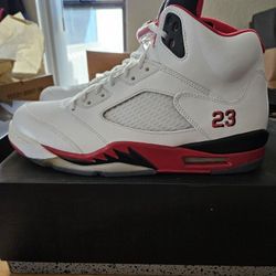 Jordan 5 Fire Red