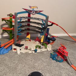 Hot Wheels Ultimate Garage