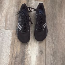 Saucony XC Shoes Size 7.5 