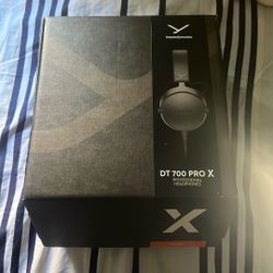 DT 700 PRO X 